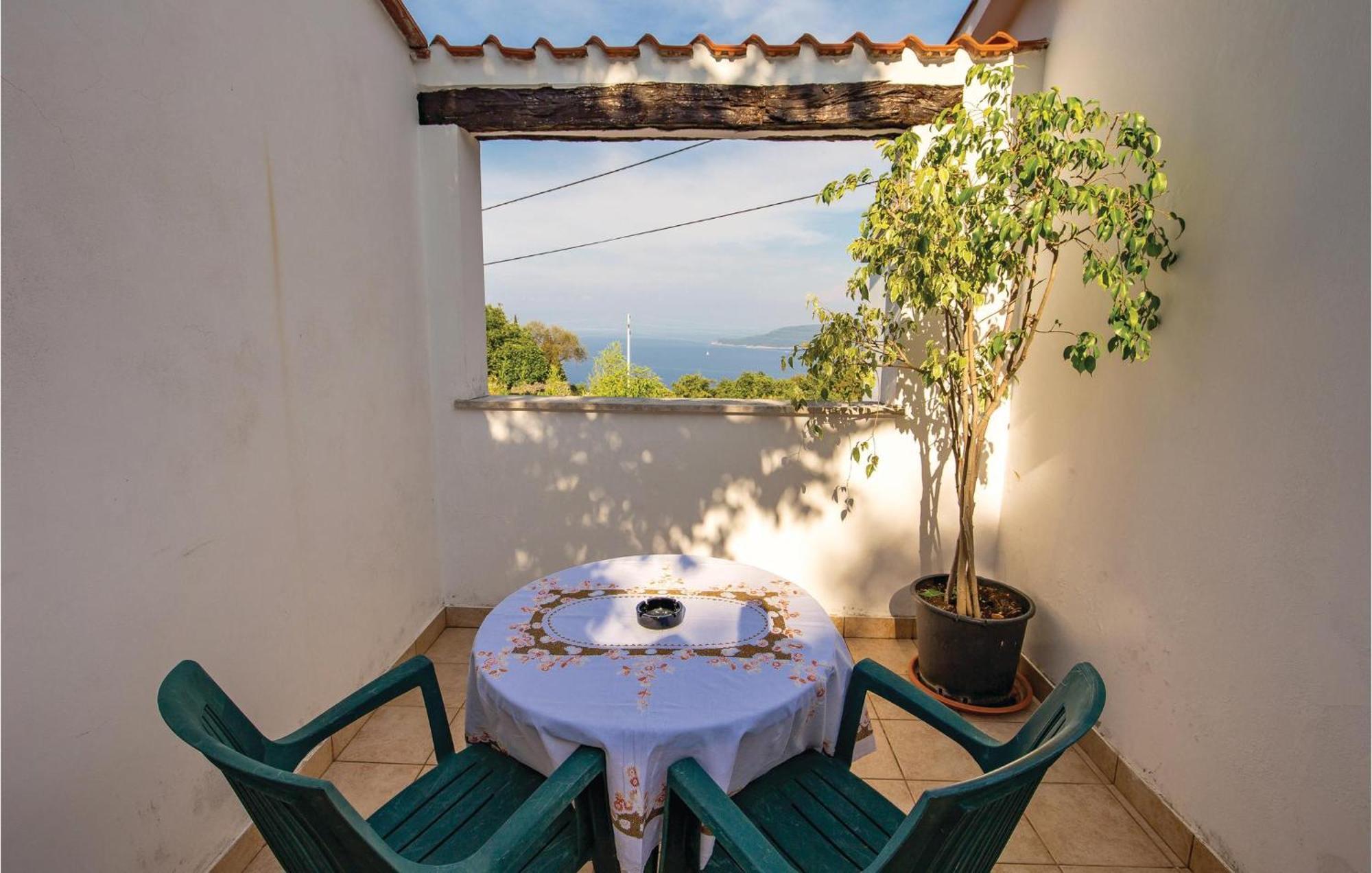 Lovely Apartment In Brsec With House Sea View Εξωτερικό φωτογραφία